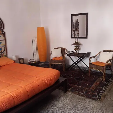 La Casa Di Ale E I Suoi Piccoli Amici In Zona Separata Della Casa ホームステイ